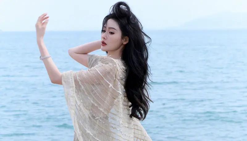 永野芽郁就私生活争议道歉,承诺谨言慎行