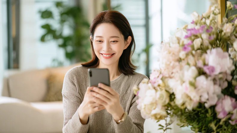 后生可畏，刘昊然主演票房高达250亿，成95后第一人