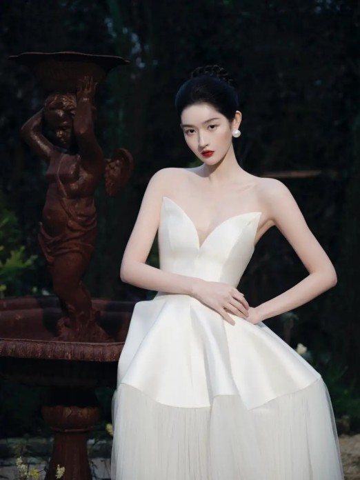 《王牌对王牌9》为什么可以连续11次收视夺冠？摆正了明星和观众的位置