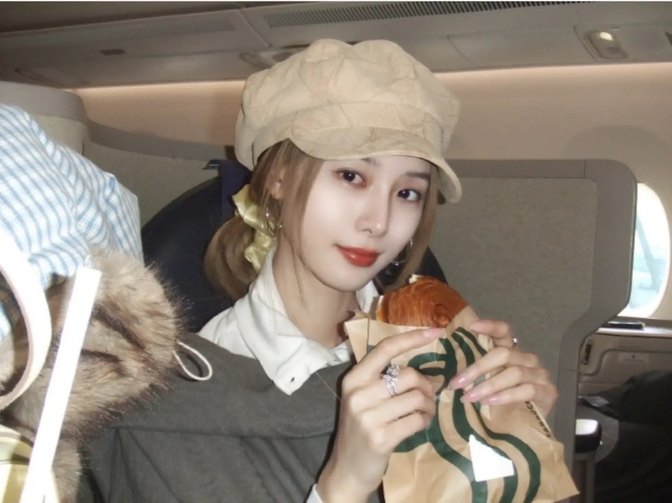 月度最美写真 - 11月刊：多元风格演绎时尚盛宴