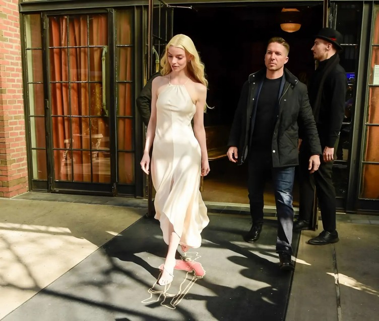 猪肉价格暴跌让羽毛球涨价？